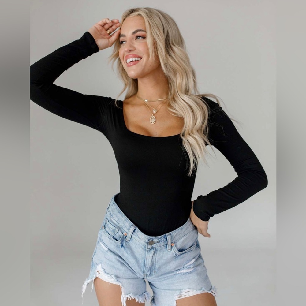 NWOT—Athena Bodysuit, Black, size Medium
